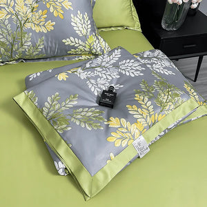 Ice Silk Elegance Comfort Quilt Set (Style-4)